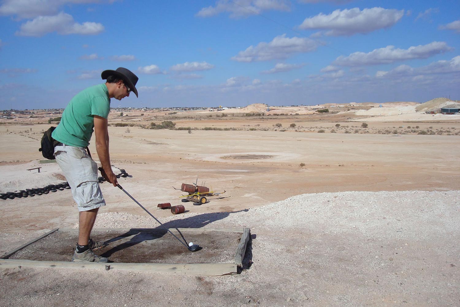 coober pedys residents live in underground dugouts pedy opal fields golf club