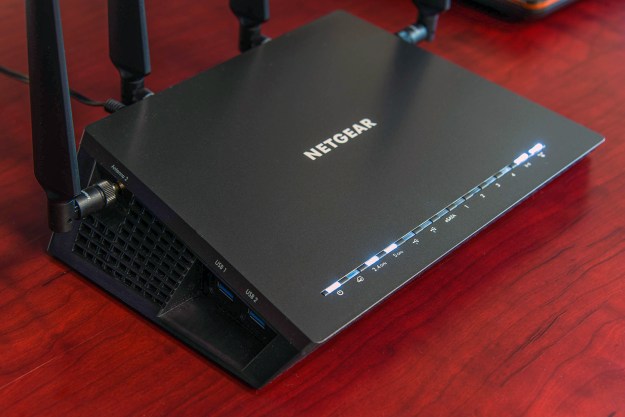 Netgear Nighthawk AC2600 router-top