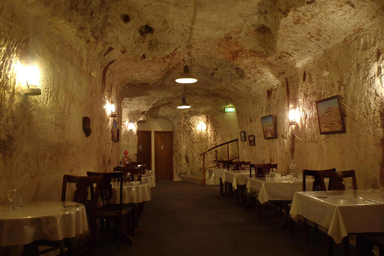 coober pedys residents live in underground dugouts old miners dugout cafe 0012