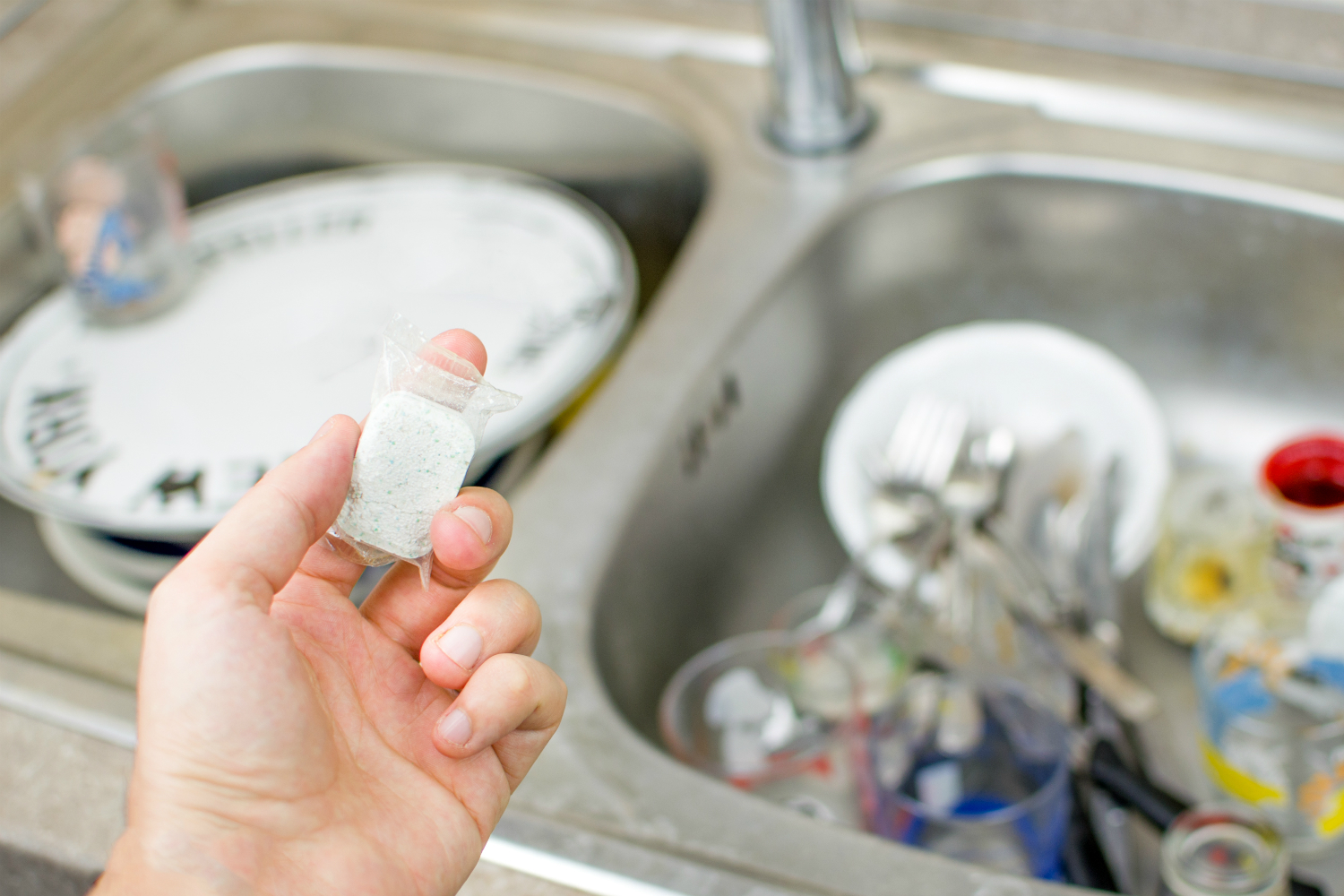 detergent pods found to be more dangerous for kids dishwasher pod