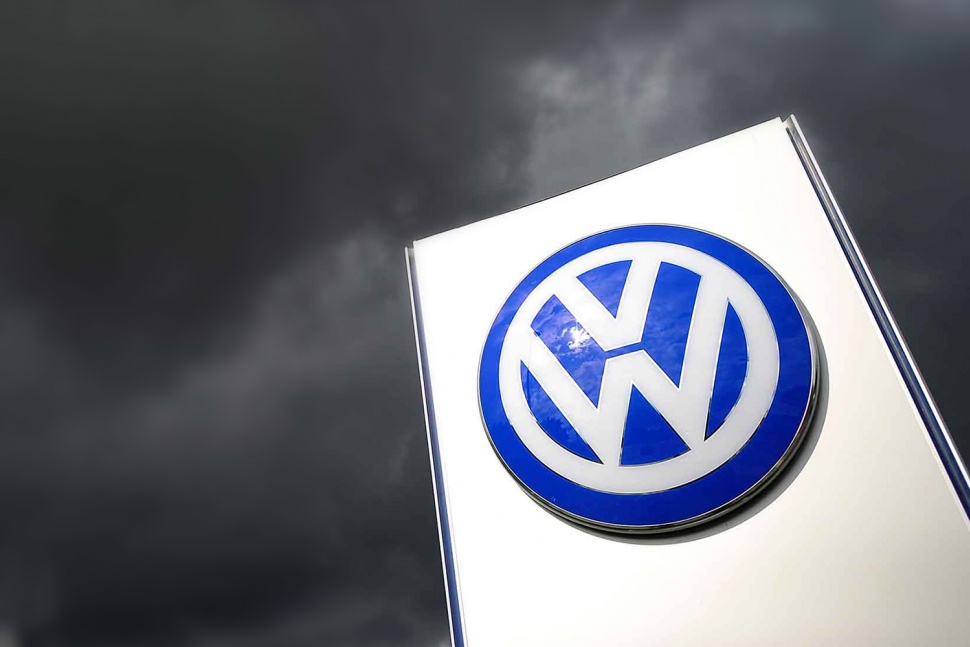 VW logo