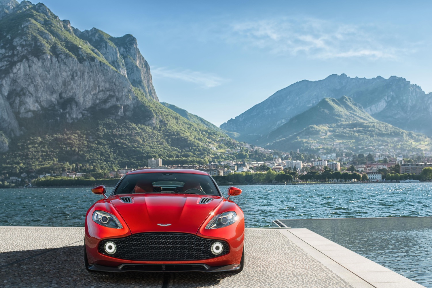 Aston Martin Vanquish Zagato