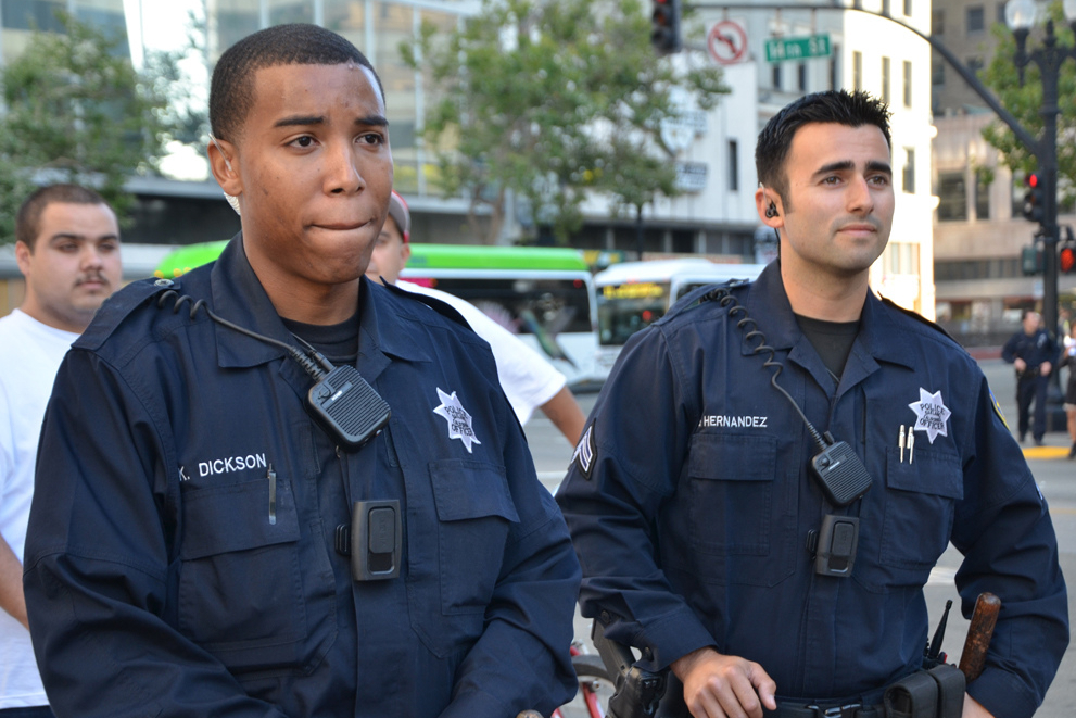 oakland pd stanford body camera study bodycamera2