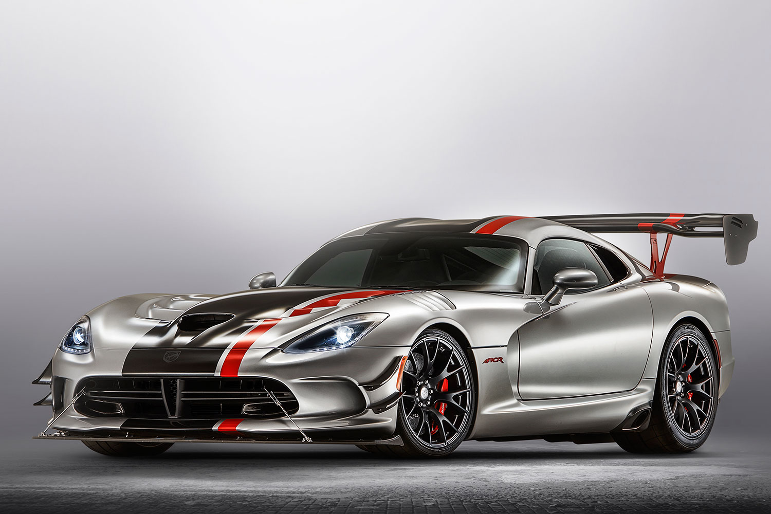 2017 dodge viper encore news details pricing