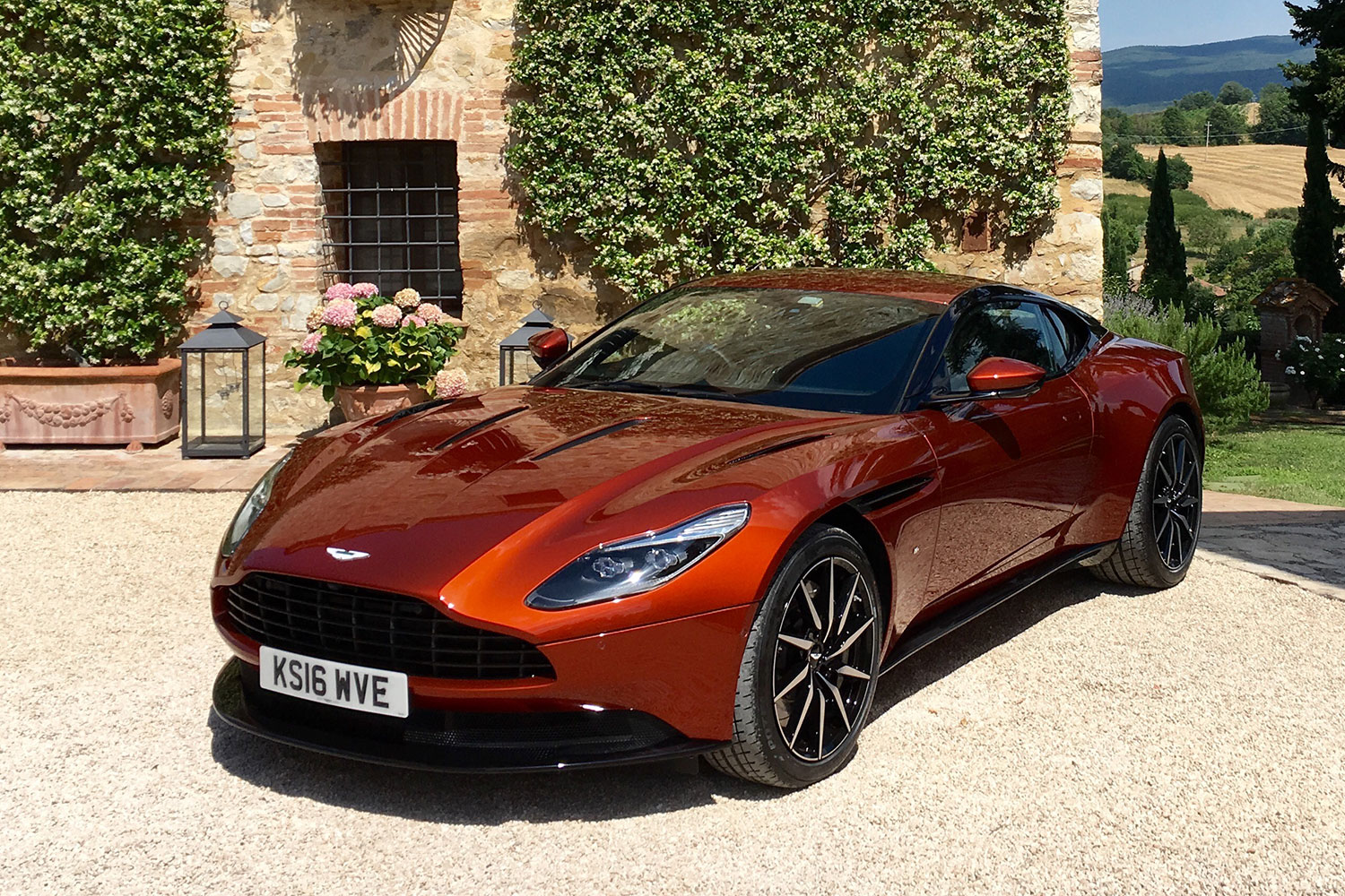 2017 Aston Martin DB11 First Drive