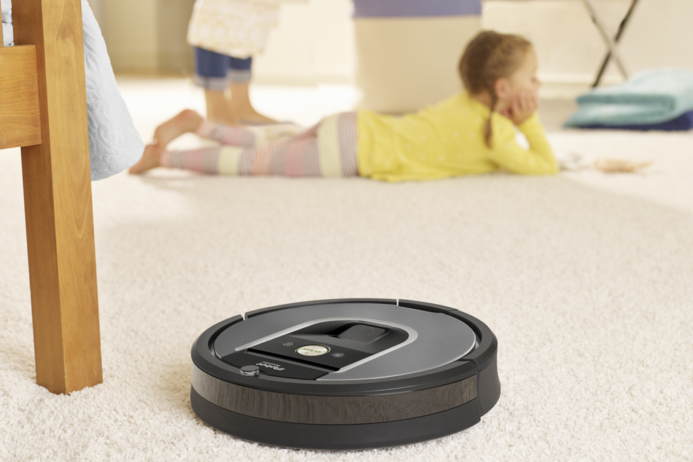 irobot announces new roomba and smartphone app r960 underbed