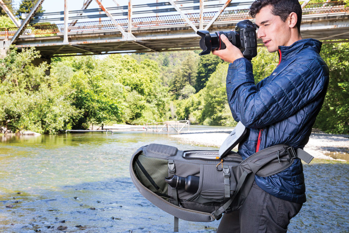 lowepro flipside trek and photostream shooting bridge in bkgd rgb