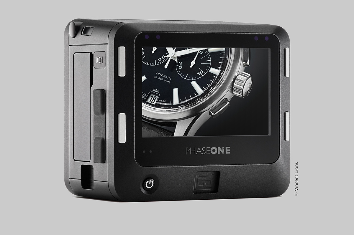 phase one iq1 100 megapixel 100mp side