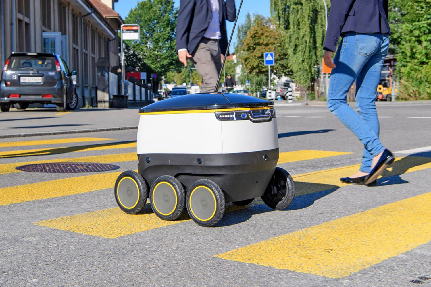 san francisco delivery robot trouble starship bot mem 1