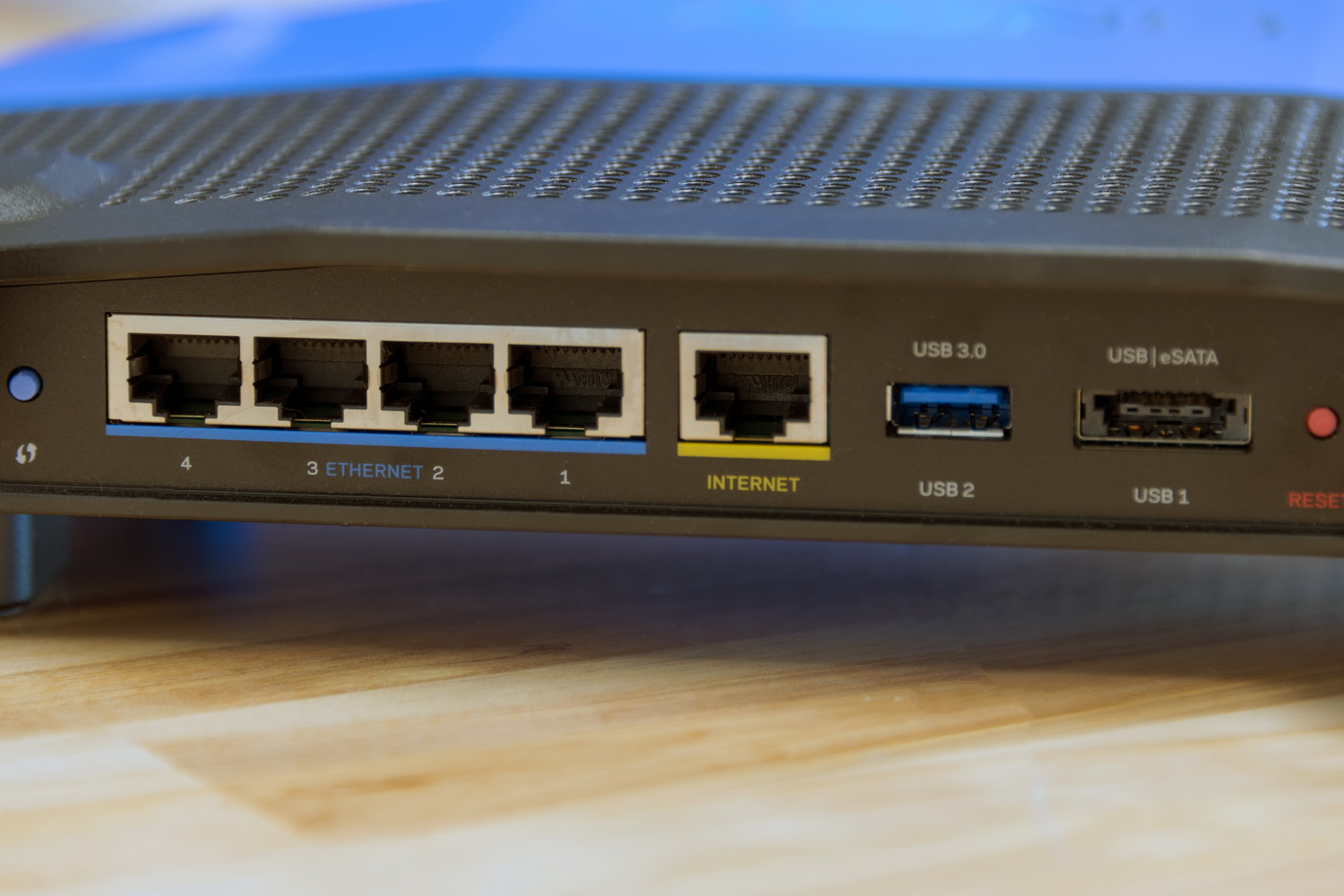 Linksys WRT3200 ACM router review