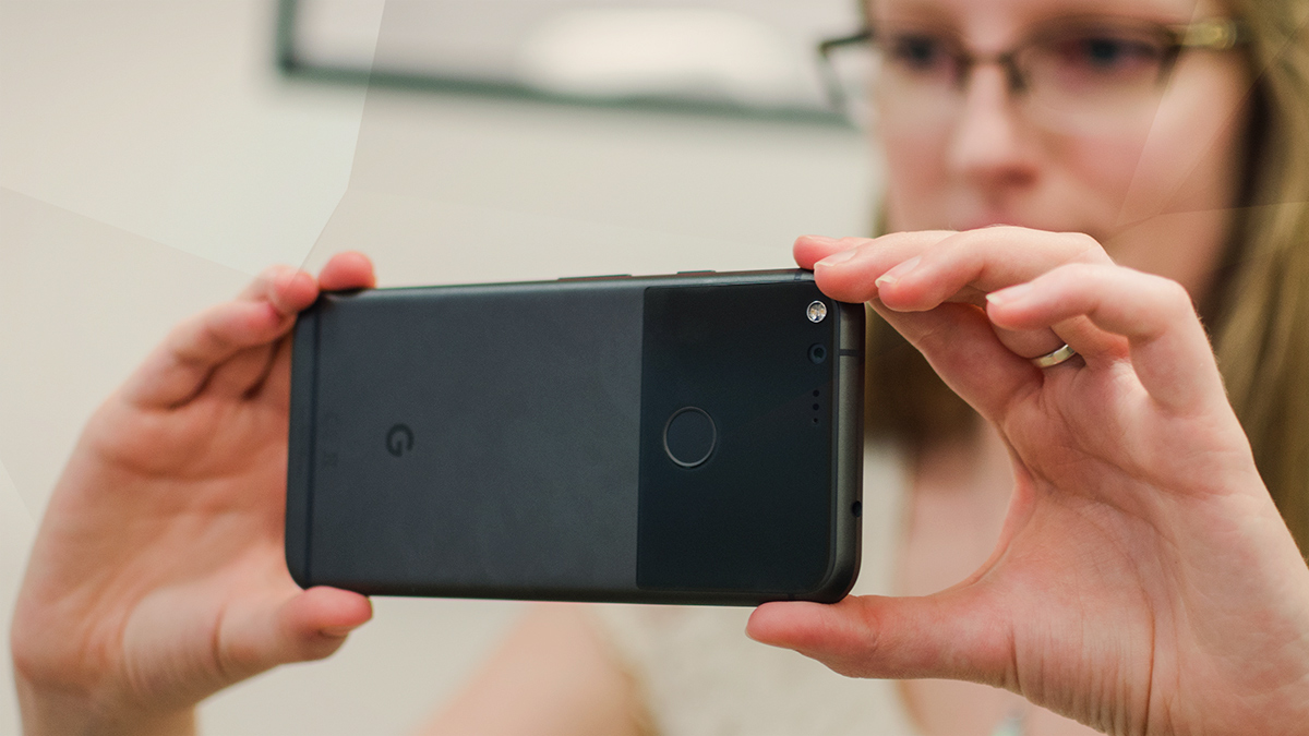 google fixes pixel camera serial number security best of 2016 mobile v4