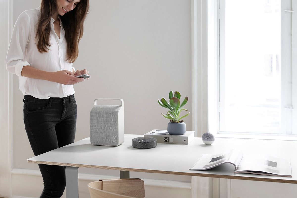 vifa oslo bluetooth speaker pebble grey