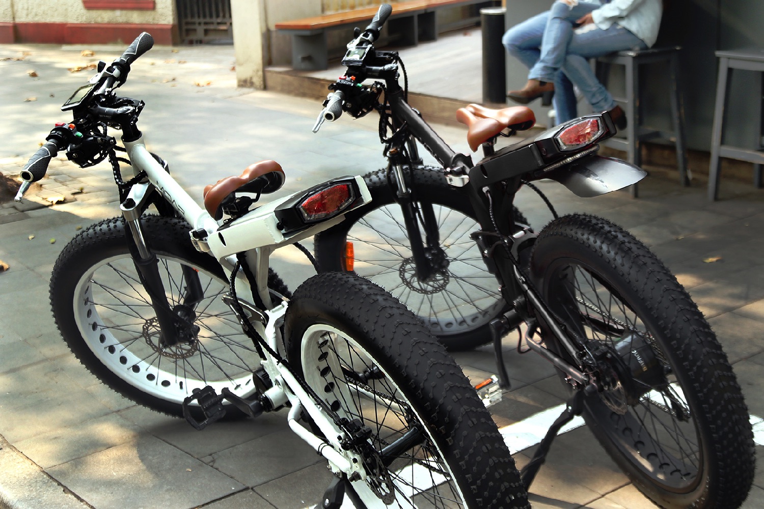 moar ebike indiegogo black and white models