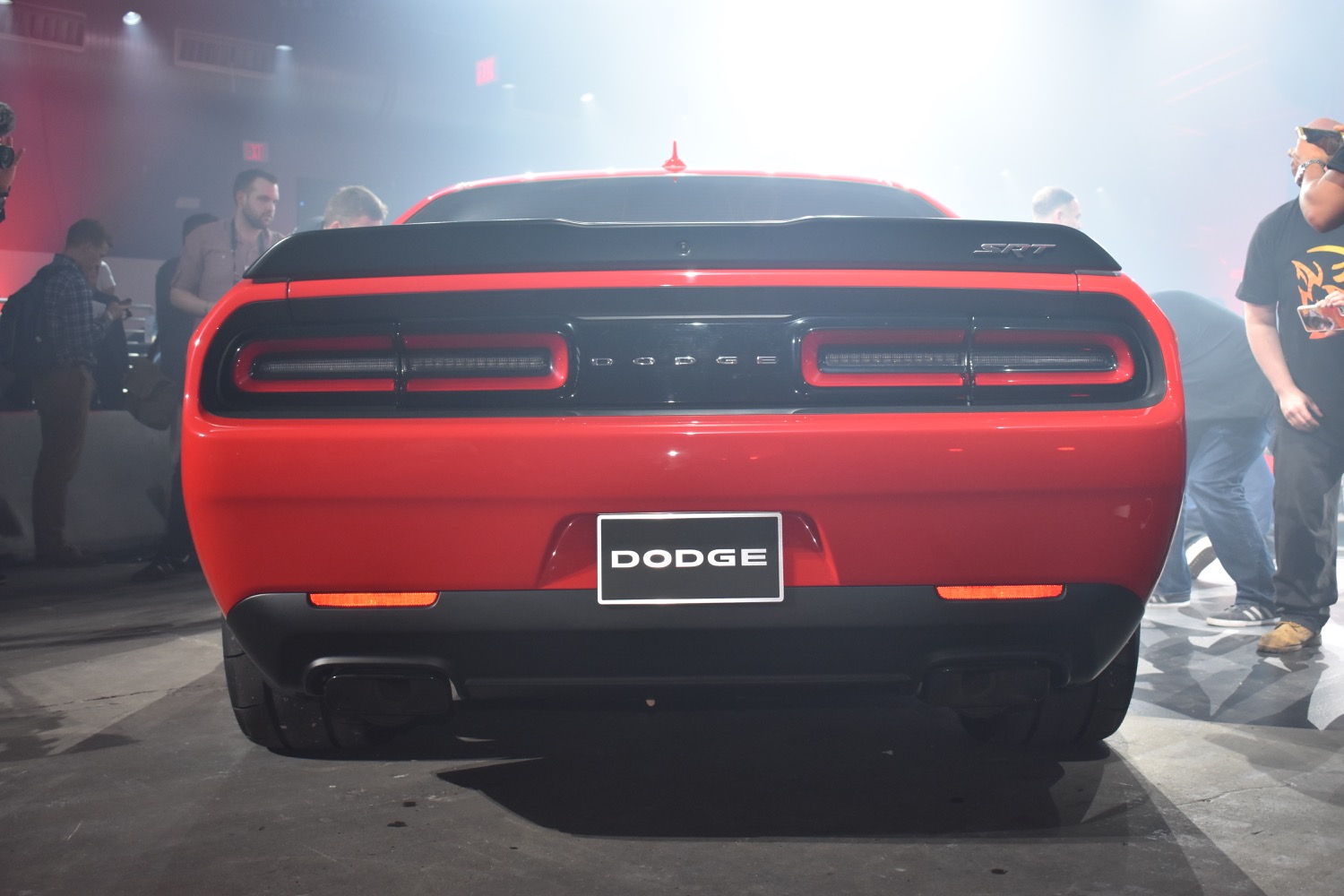 2018 dodge challenger demon news rumors teaser