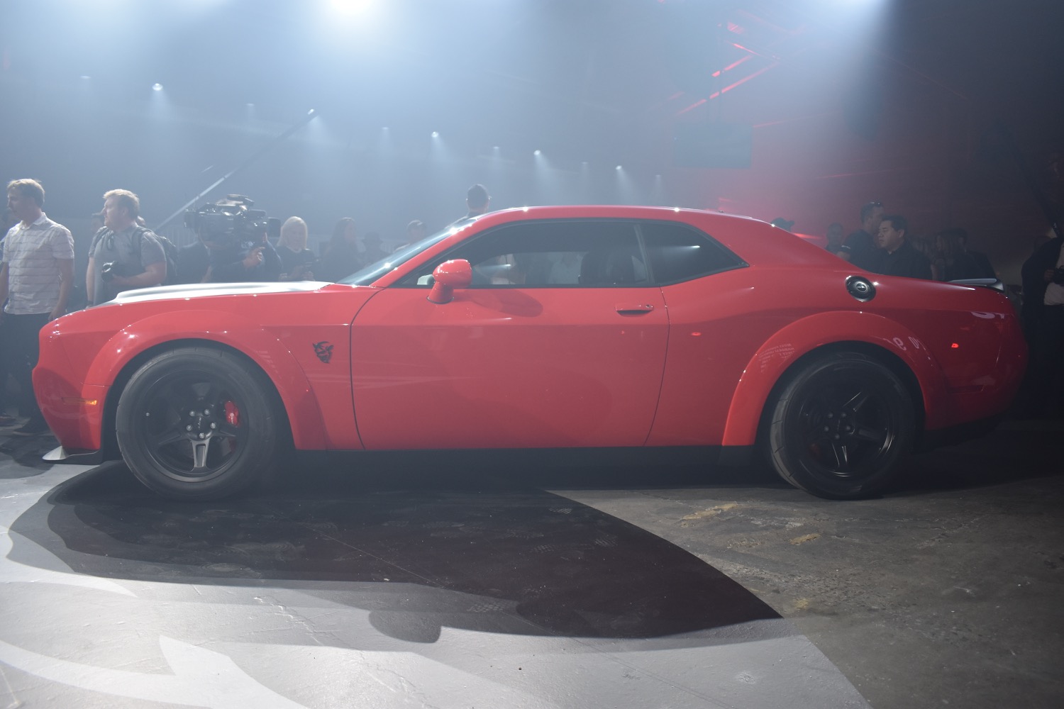 2018 dodge challenger demon news rumors teaser