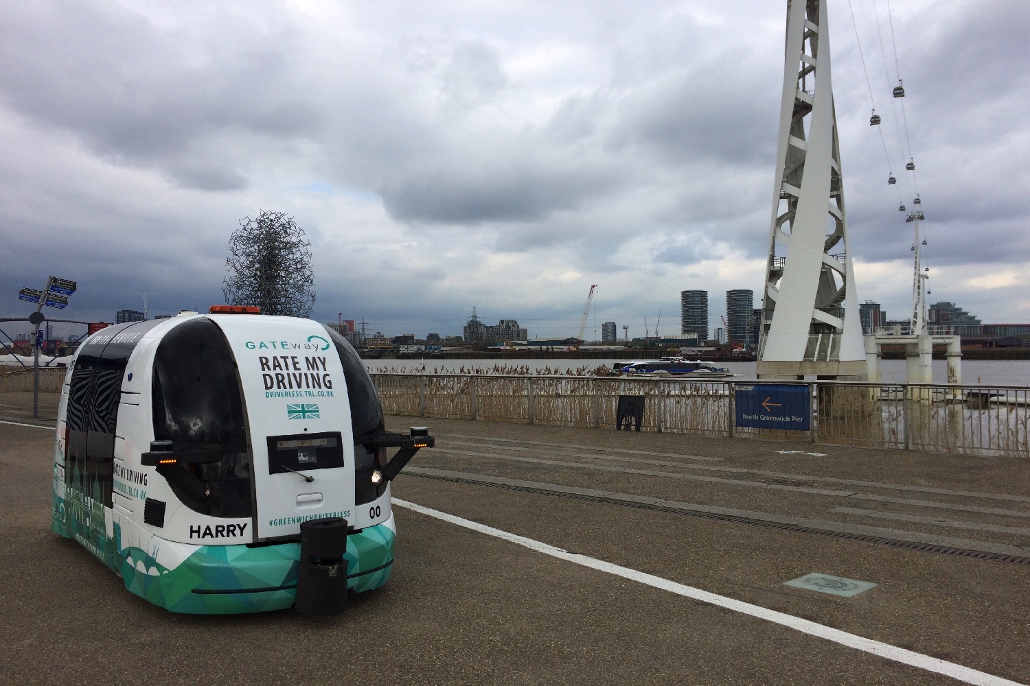 driverless shuttles being tested in the uk gateway shuttle trials