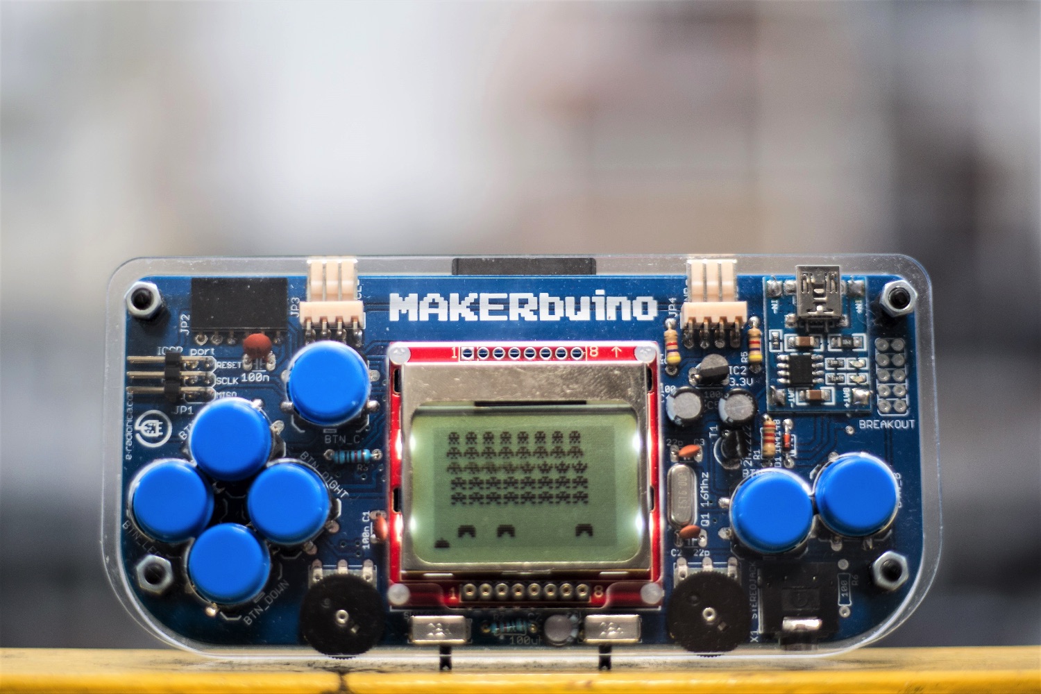 makerbuino handheld gaming kickstarter makerbuino4