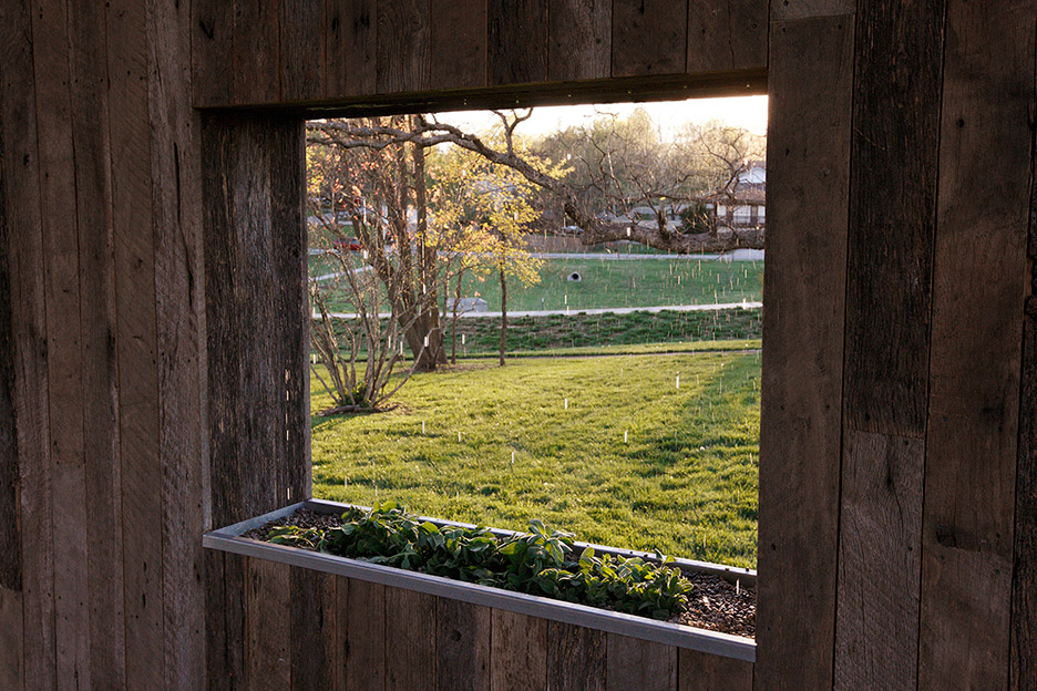 matthew mazzotta cloud house missouri rain water recycle reuse dezeen 936 col 5