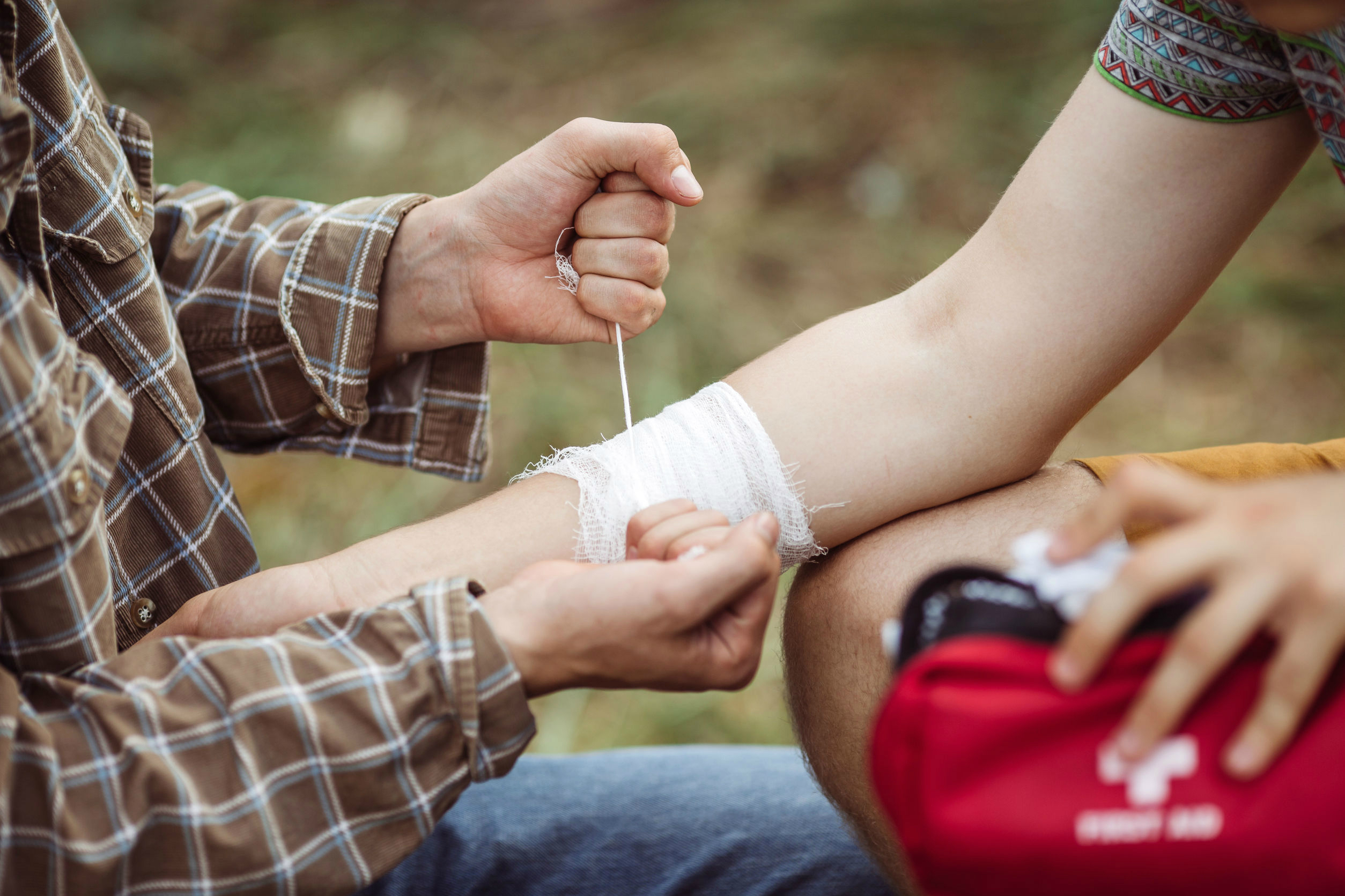 emergency gear first aid header