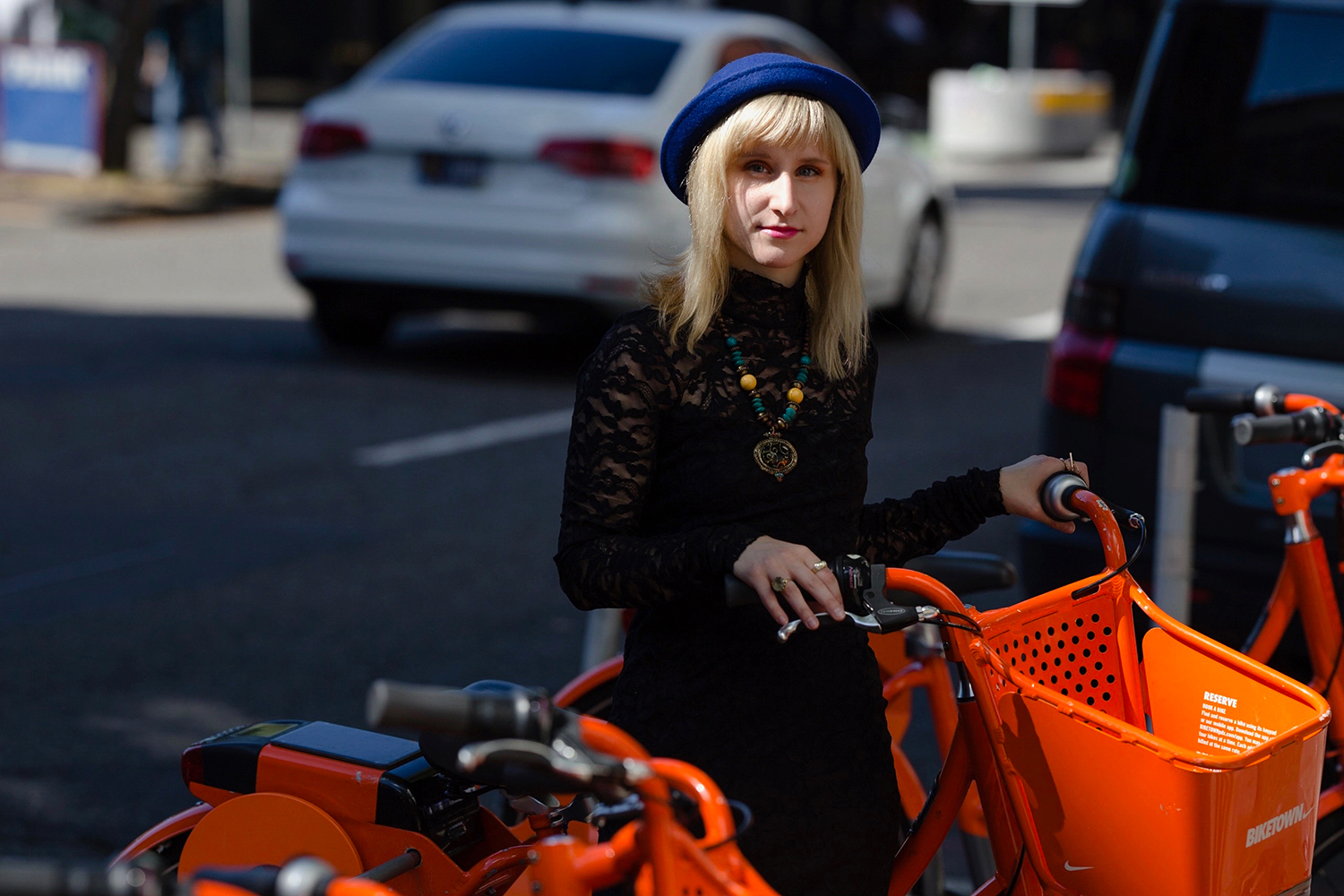 Sigma 135mm F1.8 Art Sample Portrait Woman Bike