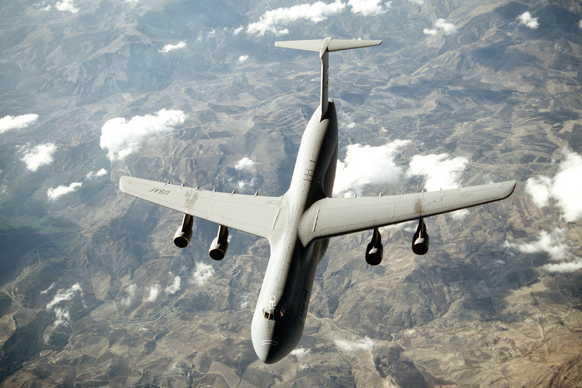 stratolaunch dwarves other aircraft c5