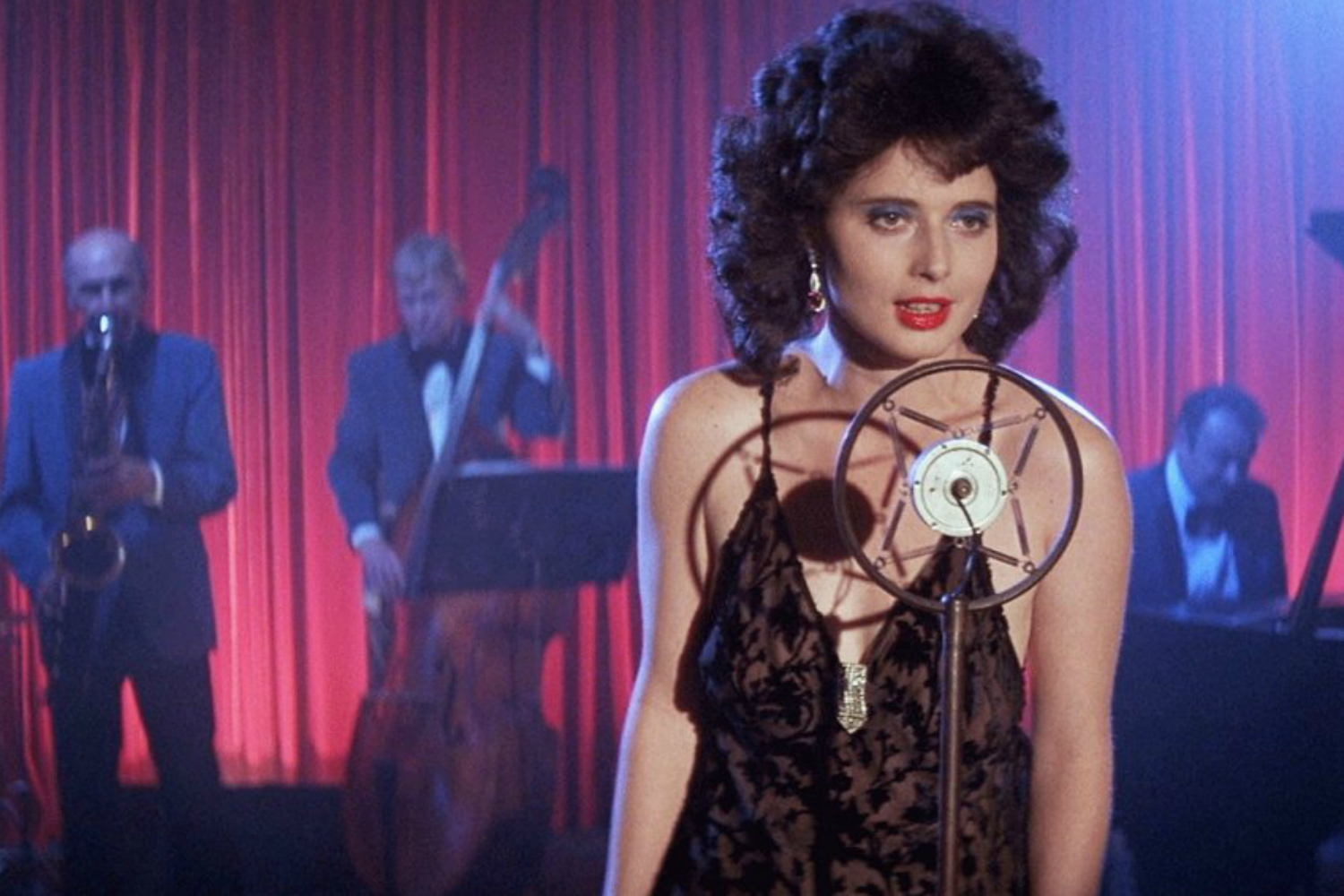 shows to stream arrow blue velvet