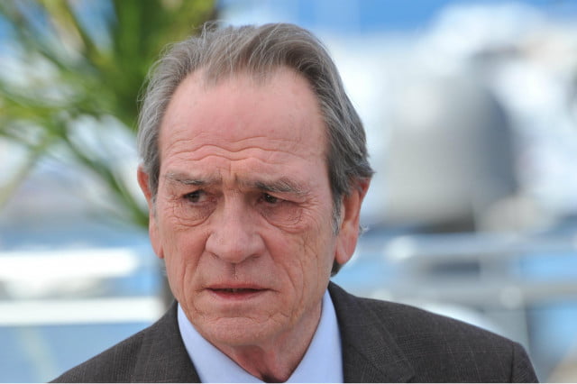 tommy lee jones ad astra brad pitt 640x0