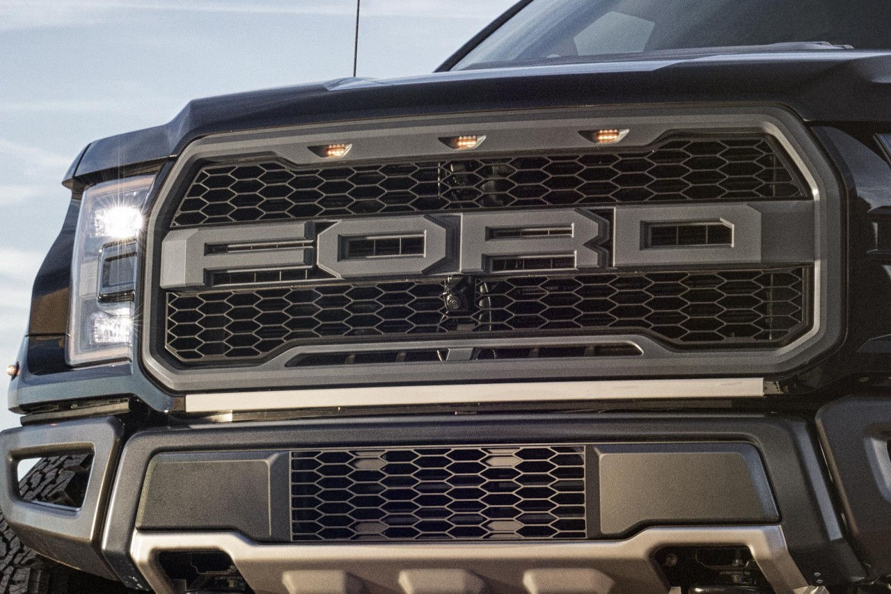 2018 Ford F-150 Raptor Grille