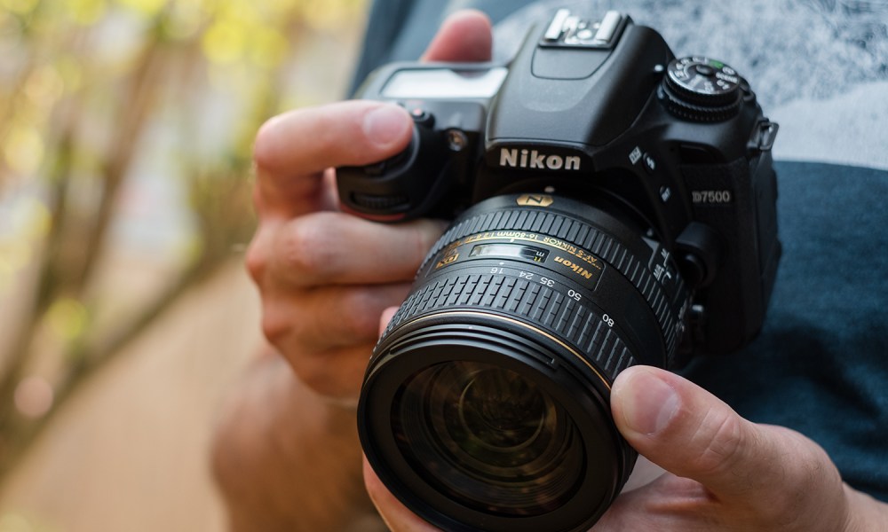 Nikon DX 16 80mm f2 8 4e ed vr review