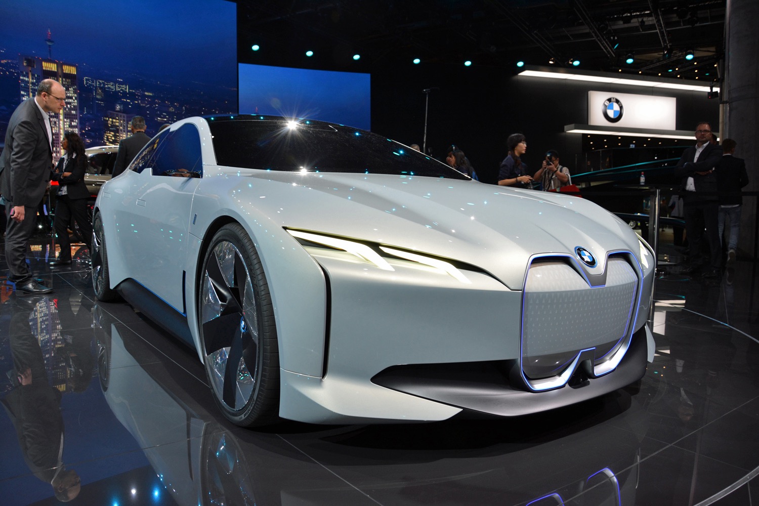 BMW i Vision Dynamics concept