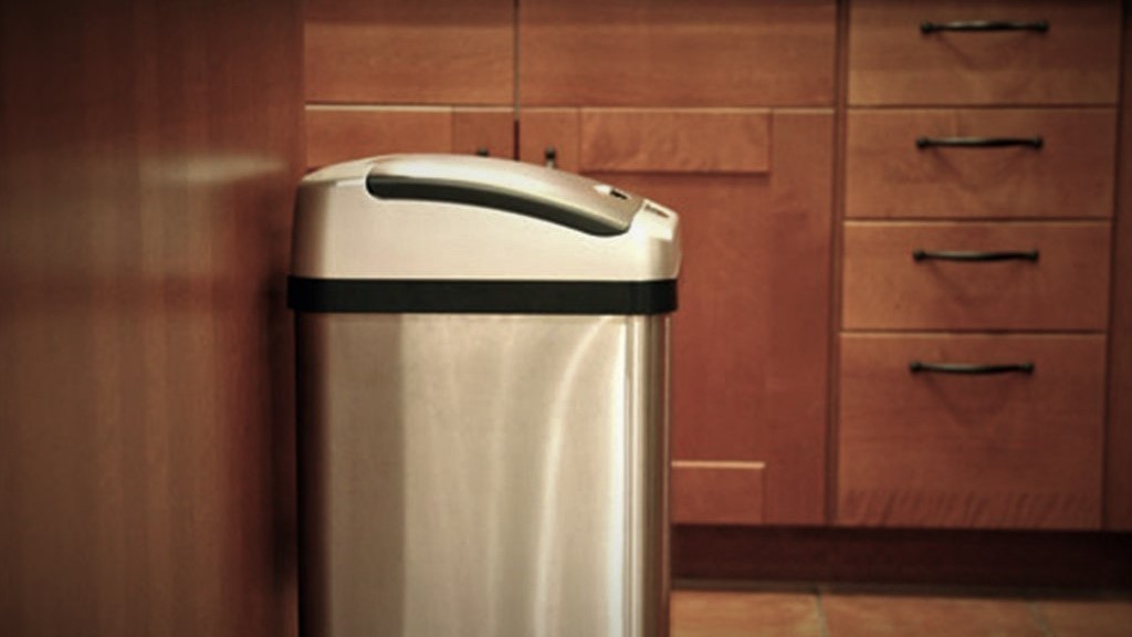 touchless trash can