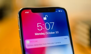 Apple iPhone X Review