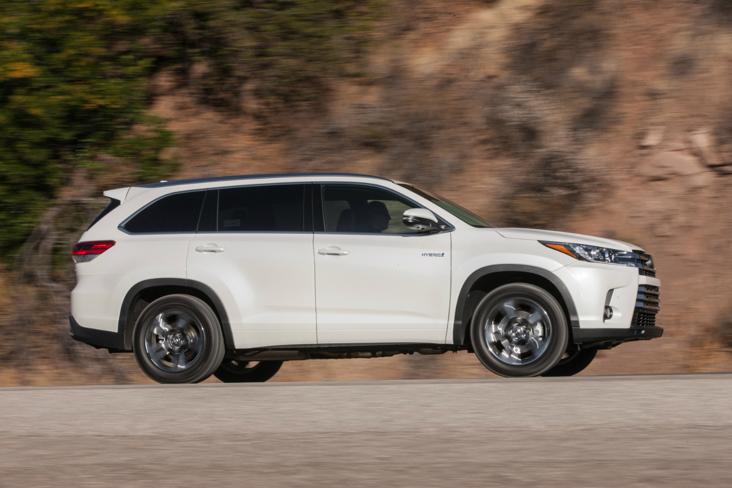 2018 Toyota Highlander Hybrid Limited Platinum