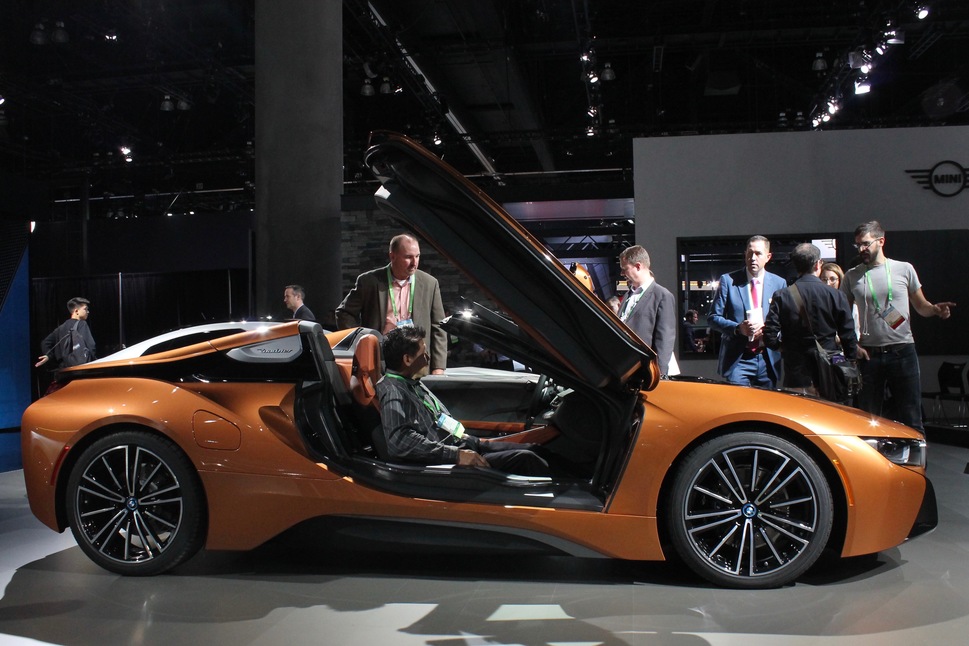 BMW i8 Roadster