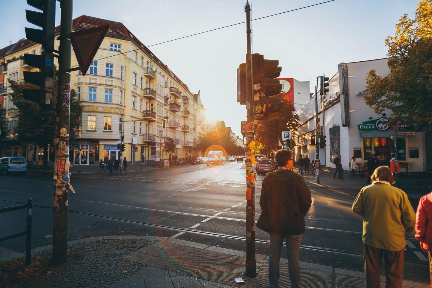 Self-driving vehicles may make jaywalking legal