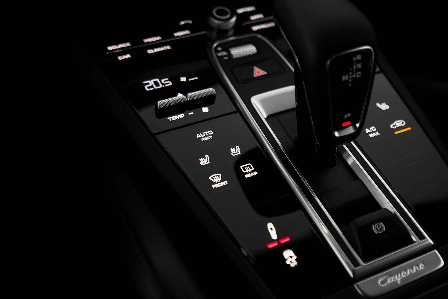 2019 Porsche Cayenne S stick shift