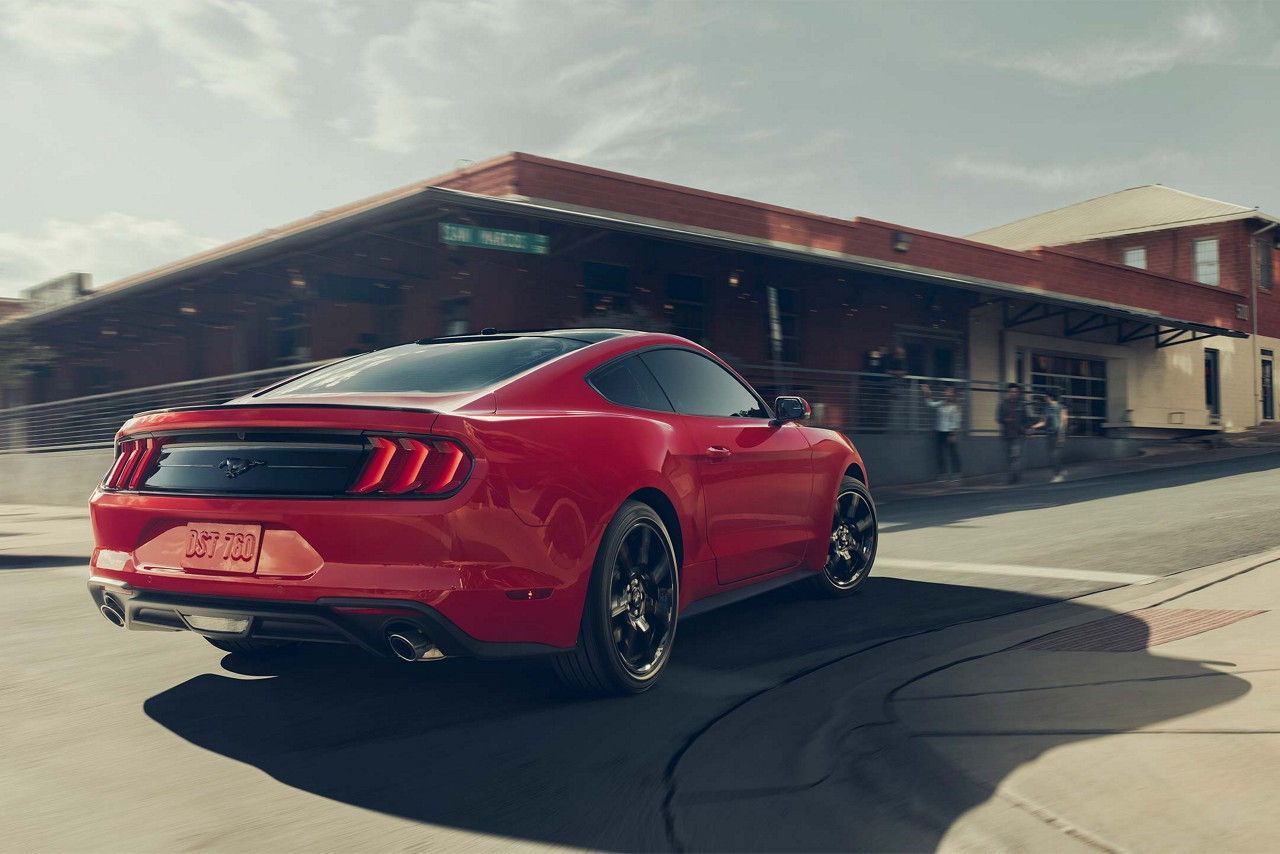 2018 Ford Mustang EcoBoost Premium with Black Accent Package