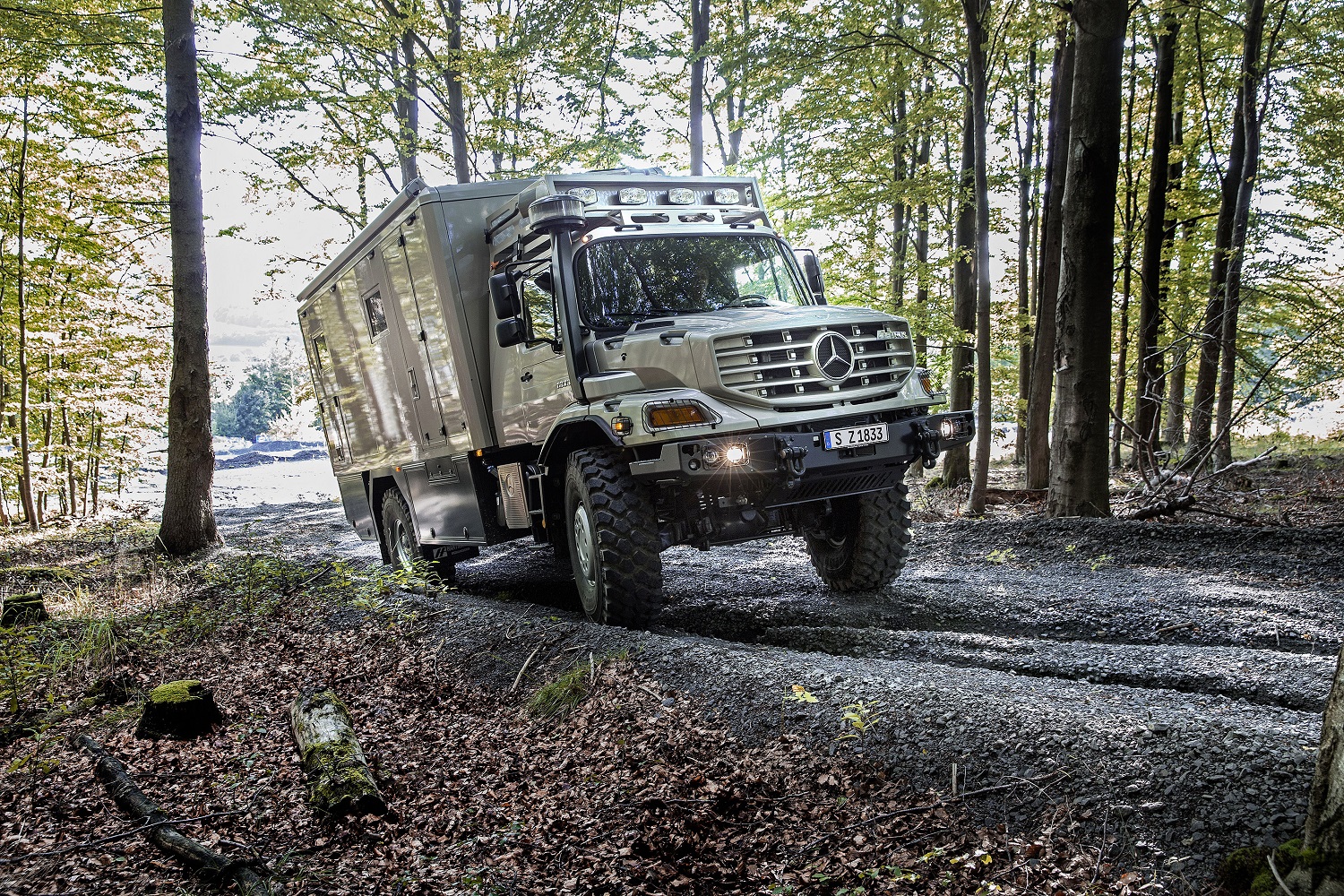 Mercedes-Benz Zetros mobile home