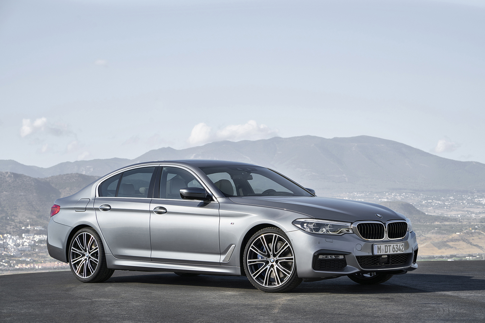 bmw reintroduces diesel powered 5 series 2018