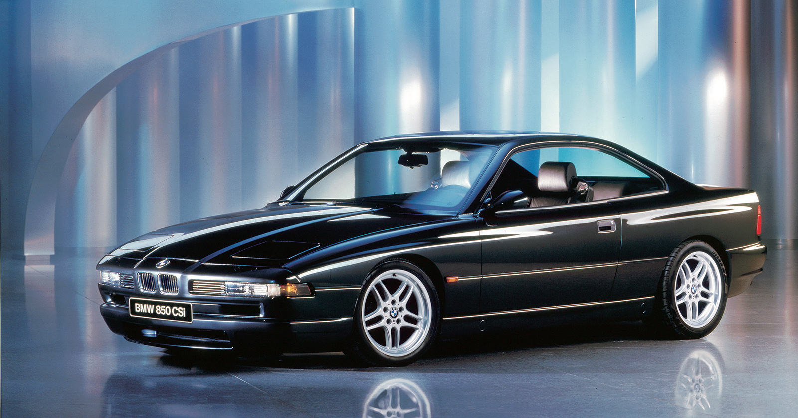 best bmws ever bmw e31 850csi  1