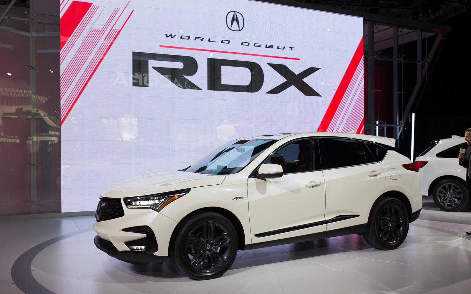 production ready 2019 acura rdx arrives nyc 2018 new york