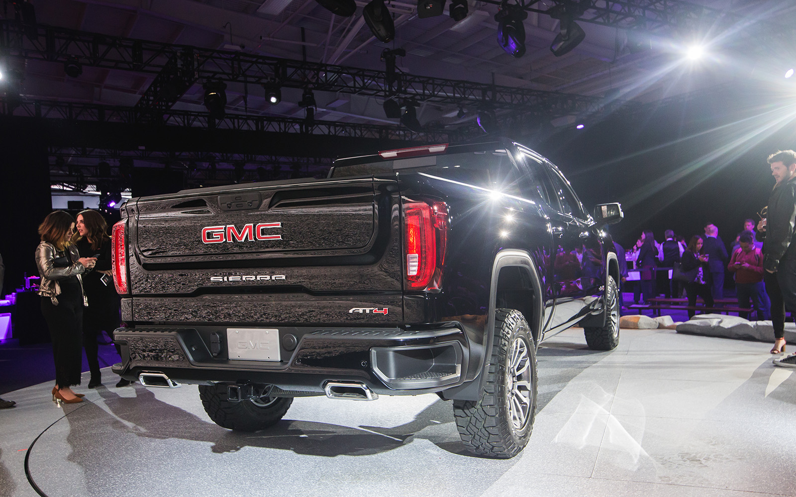 2019 gmc sierra 2018 ny  at4