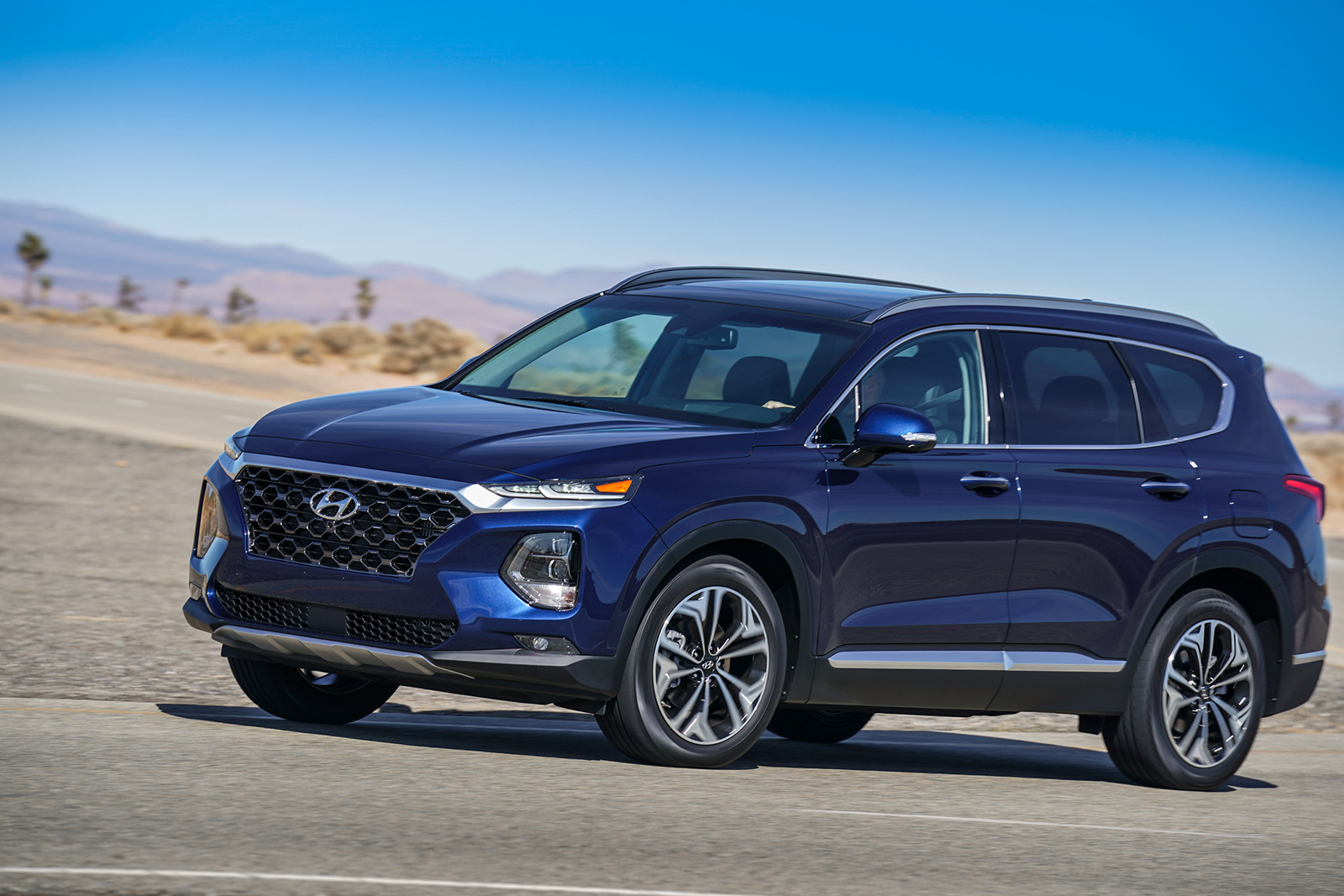 the next gen 2019 hyundai santa fe immigrates to states 2018 new york  7