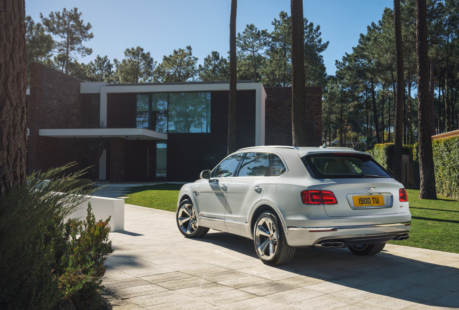 Bentley Bentayga Hybrid