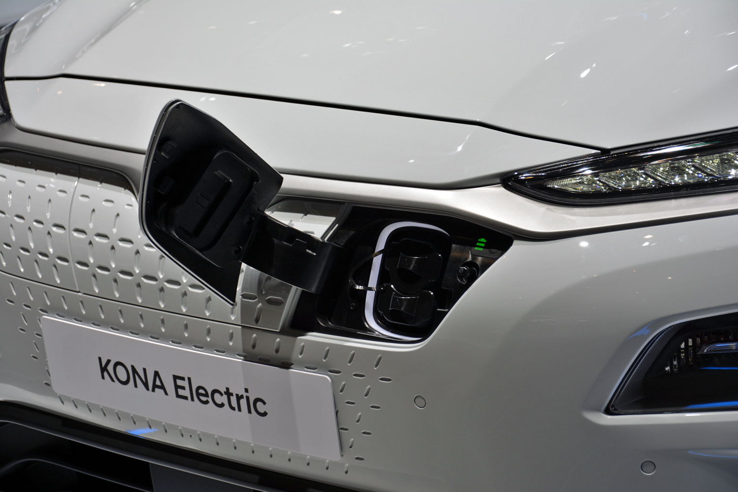 Hyundai Kona Electric live