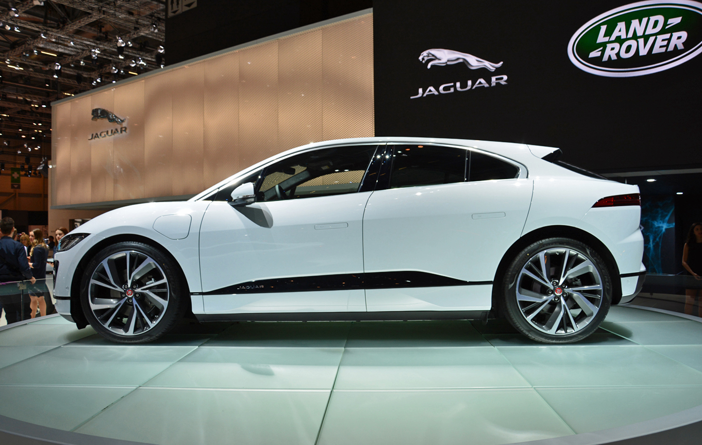 2019 Jaguar I-Pace live