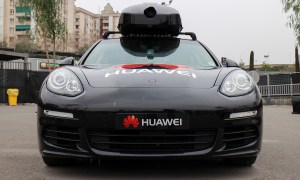 huawei artificial intelligence driverless car demo front center