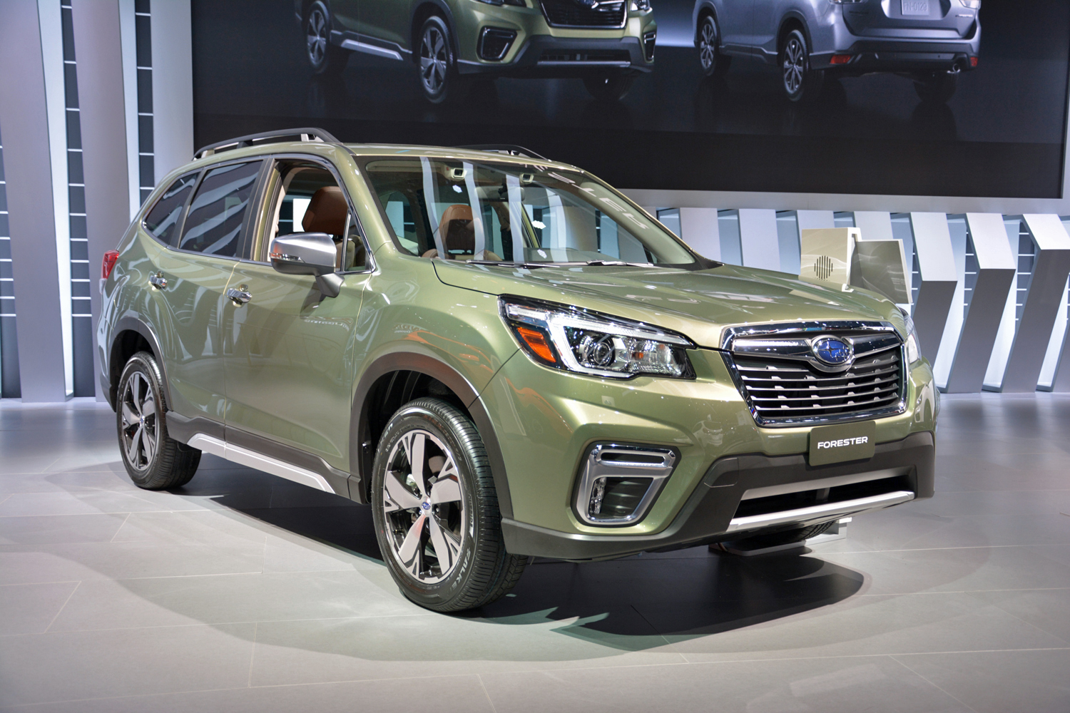 subaru design boss talks crossovers wrx hatchback dt new york 2019 forester 1