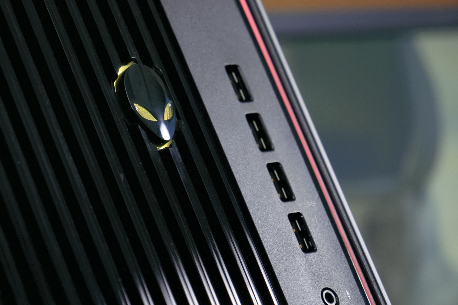 Alienware Area-51 R5 Review |