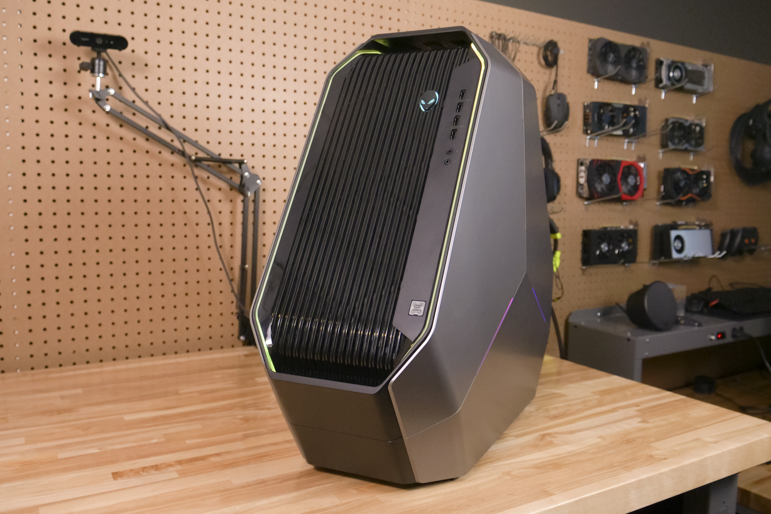 Alienware Area-51 R5 Review |